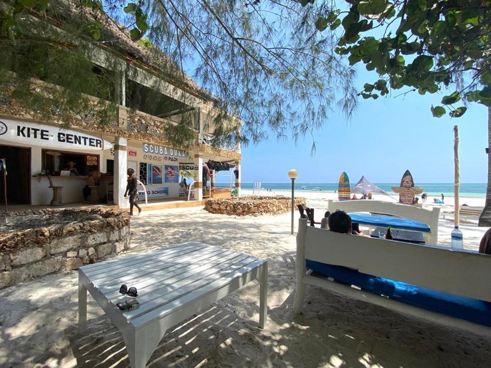 Soul Breeze Beach Resort เดียนีบีช ภายนอก รูปภาพ